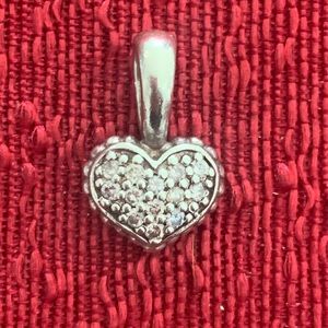 Lagos Caviar 750/925 diamond Heart Pendant